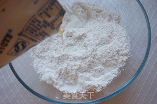 【上海】草莓松糕的做法步骤：3