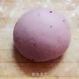 紫薯饺子的做法步骤：1