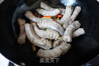 【天津】麻辣卤鸭脖的做法步骤：4
