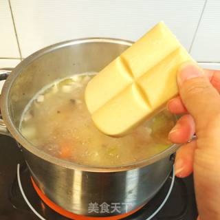 【广东】鸡肉鲜蔬奶油浓汤的做法步骤：8
