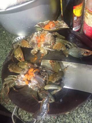 香辣蟹的做法步骤：1