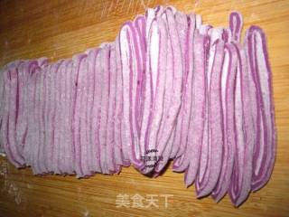 【花漾美食】自制紫薯打卤面的做法步骤：4