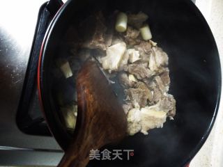 【四川】红萝卜烧牛肉的做法步骤：10
