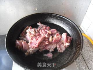【东北】炖野鸡块的做法步骤：3