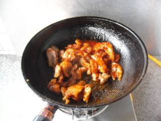 【东北】番茄肉片的做法步骤：13