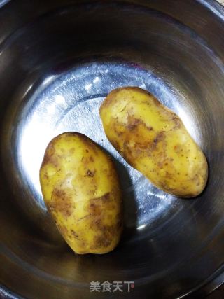 【四川】炸土豆条的做法步骤：1