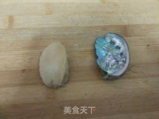 【天津】鲍鱼捞饭的做法步骤：1