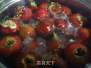 【东北】山楂罐头的做法步骤：1