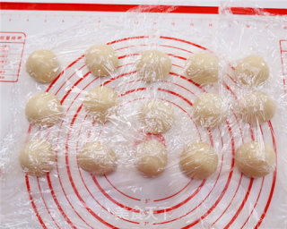 传统经典美食老婆饼的做法步骤：12