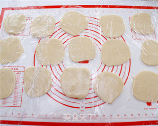 传统经典美食老婆饼的做法步骤：15