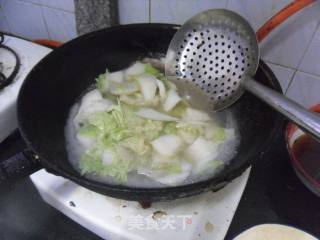 【东北】肥肠炒白菜片的做法步骤：3
