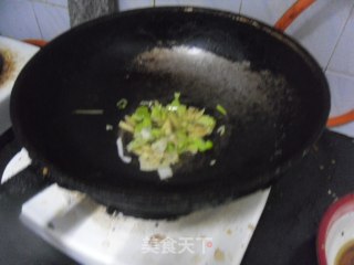 【东北】肥肠炒白菜片的做法步骤：5