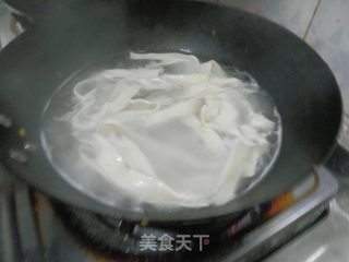 【开封】素炒手切面的做法步骤：3