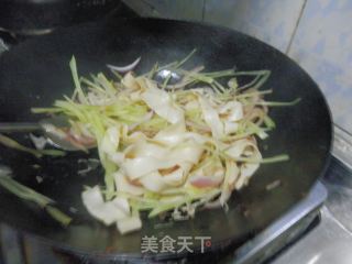 【开封】素炒手切面的做法步骤：10