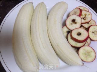 【河北】山楂烤香蕉的做法步骤：1