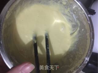 电饭锅蒸蛋糕的做法步骤：1