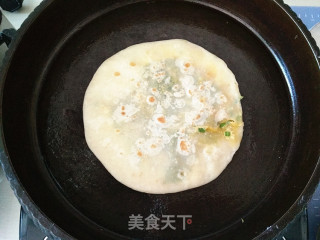 【东北】韭菜鸡蛋灌饼的做法步骤：9