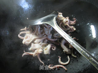 【宁波】荷兰豆香干鱿鱼须的做法步骤：5