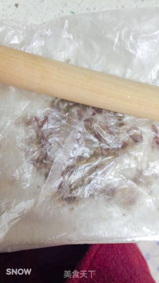 芝麻糯米豆沙馅团子的做法步骤：2