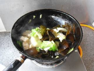 【东北】海带白菜烧豆腐的做法步骤：9
