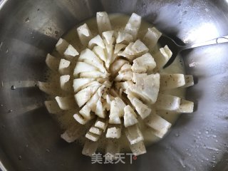 酥炸洋葱花的做法步骤：6
