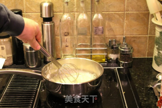 冬日温暖烩菜—车打奶酪焗土豆的做法步骤：2
