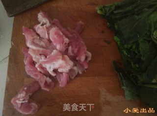 【陕西】老榆林菠菜焖肉丝的做法步骤：6