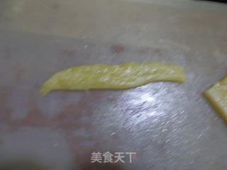 【开封】酥饼-芝麻香酥条的做法步骤：2
