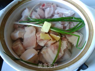 【上海】笋干烧肉的做法步骤：5