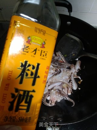【山东】辣炒鱿鱼须的做法步骤：7