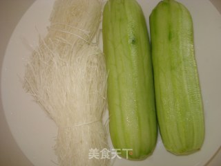【河北】粉丝黄瓜的做法步骤：1