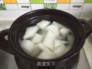【常德】腊味萝卜汤的做法步骤：5
