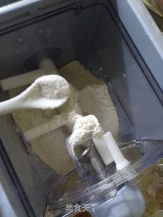【山东】自制面条的做法步骤：2