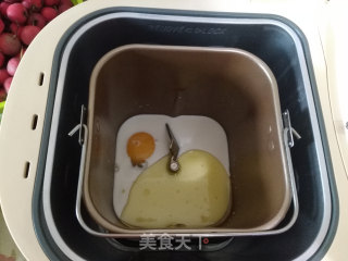 【山东】鸡肉汉堡的做法步骤：1