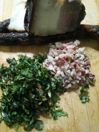 蒲公英腊肉汤圆的做法步骤：2