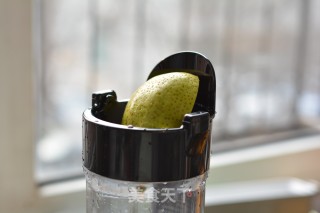 【北京】甜梨芹菜汁的做法步骤：3