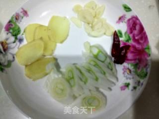 红烧平鱼的做法步骤：4