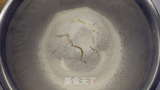 情人节礼物之超快手心型蔓越莓司康的做法步骤：1