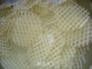 【河北】炝拌土豆的做法步骤：2