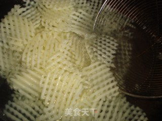 【河北】炝拌土豆的做法步骤：3
