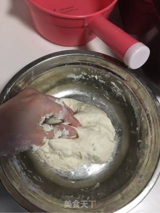 牛肉披萨的做法步骤：7