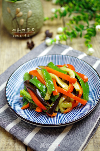 【四川】双椒炒紫茄的做法步骤：10