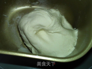 【四川】水煎梅菜肉包子的做法步骤：3