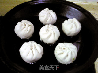 【四川】水煎梅菜肉包子的做法步骤：13
