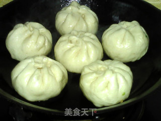 【四川】水煎梅菜肉包子的做法步骤：16