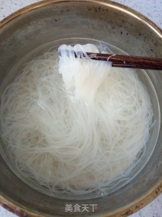 【天津】蒜蓉粉丝贻贝的做法步骤：4