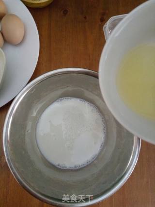 牛奶蜂蜜蛋糕的做法步骤：2