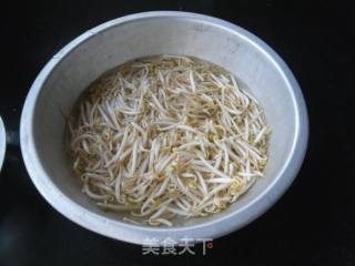 【东北】红油绿豆芽的做法步骤：2