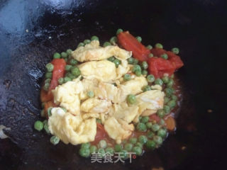 【天津】番茄鸡蛋烩豌豆的做法步骤：8