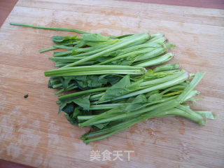 【天津】菠菜茎拌双丝的做法步骤：4